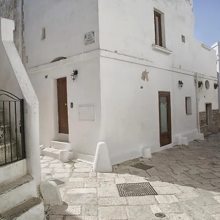 Holiday home The Old House Mottola